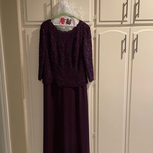 Formal gown size 16